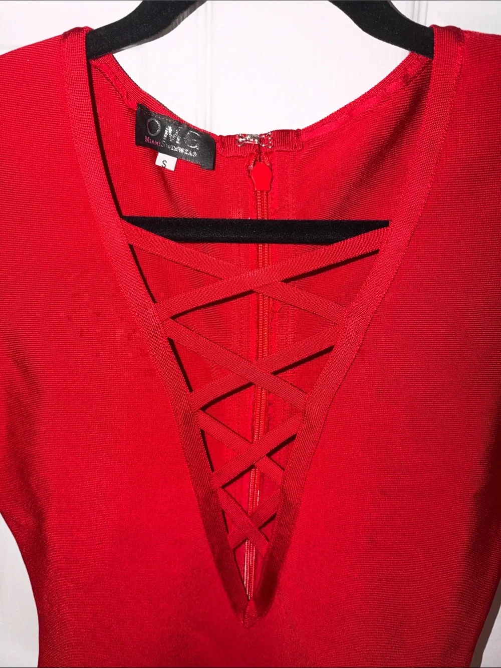Bodycon Mini Dress with Lace-Up V-Neck in Red